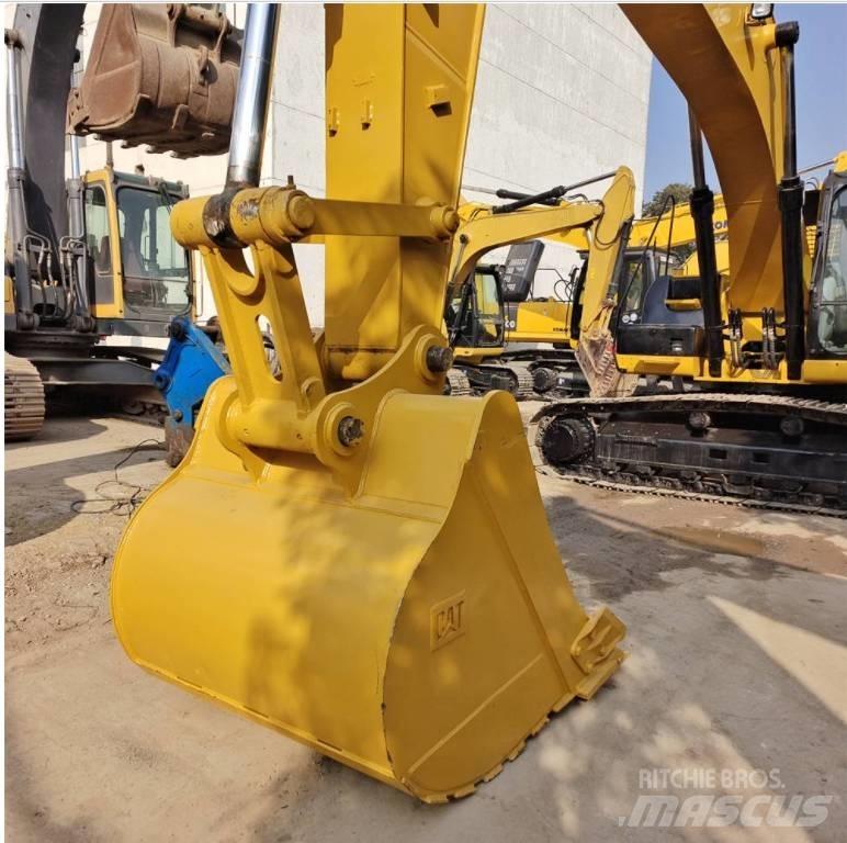 CAT 329 D Lánctalpas kotrók