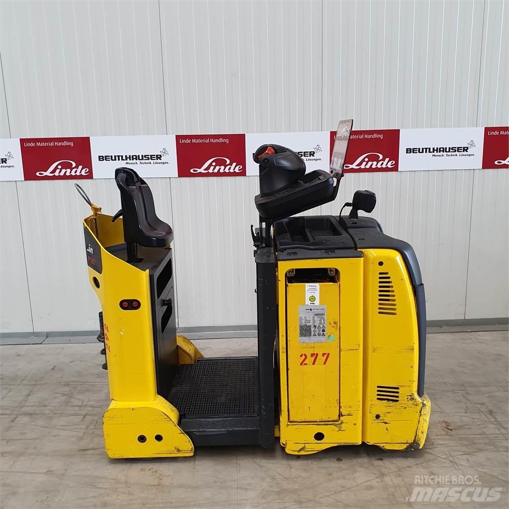 Linde P30C Vontatótargonca
