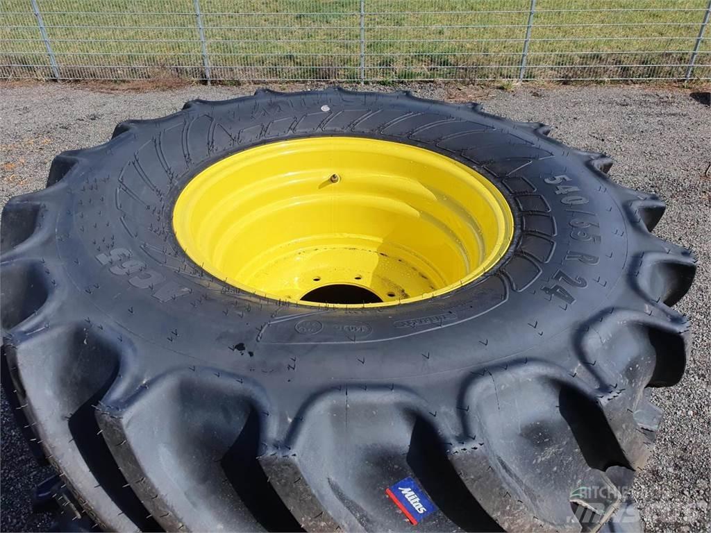 Mitas 540/65R24 x2 Gumiabroncsok, kerekek és felnik