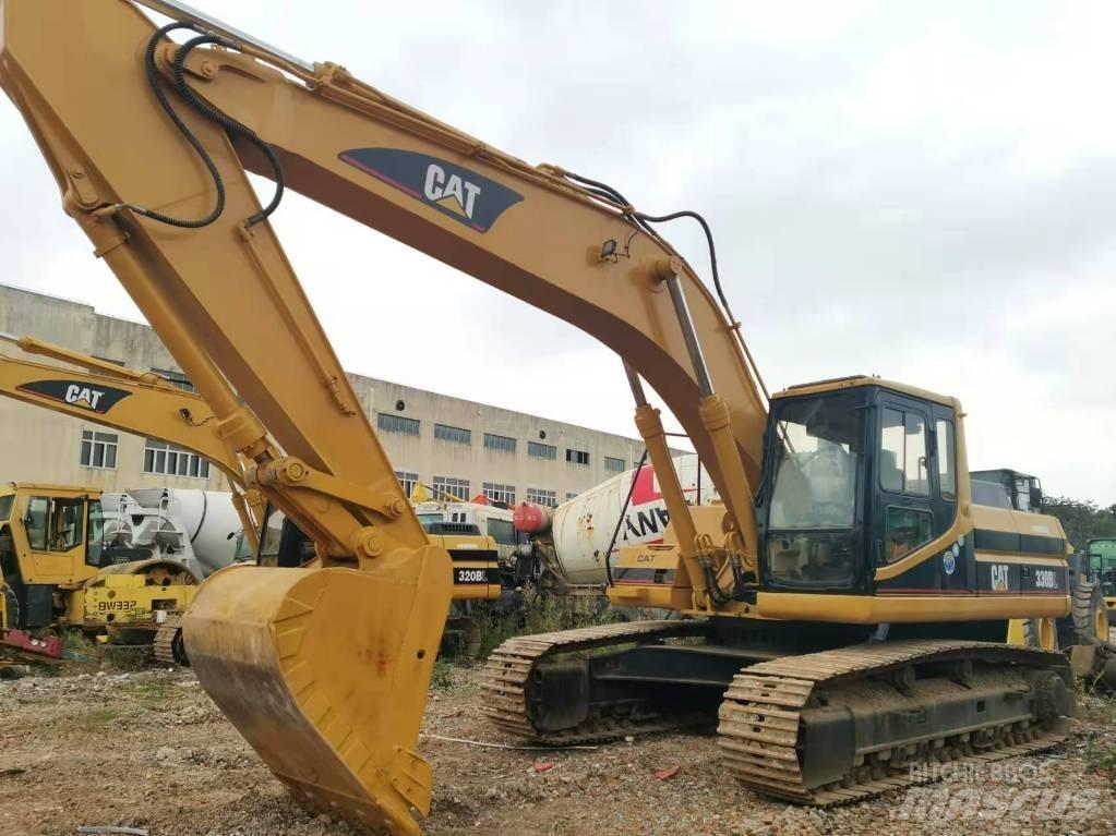 CAT 330BL Lánctalpas kotrók