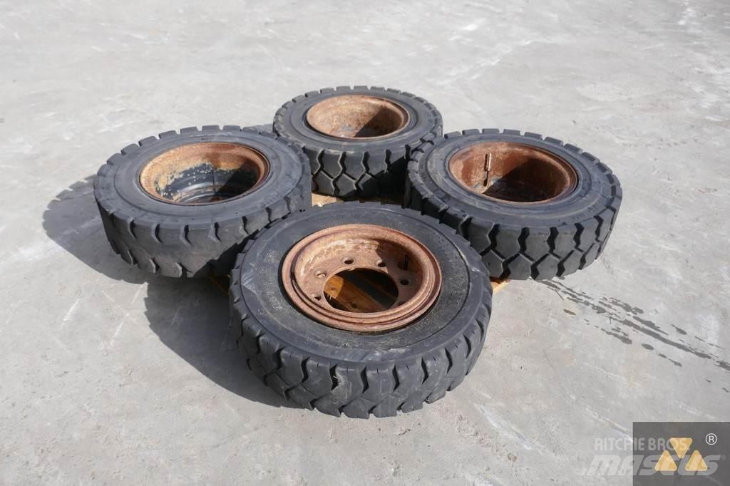 Trelleborg 7.50-15 Gumiabroncsok, kerekek és felnik