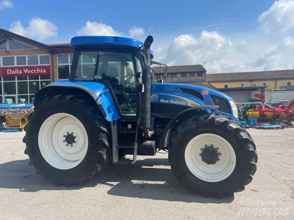 New Holland T 7550 Traktorok