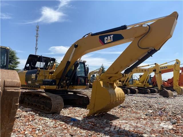 CAT 326D Lánctalpas kotrók
