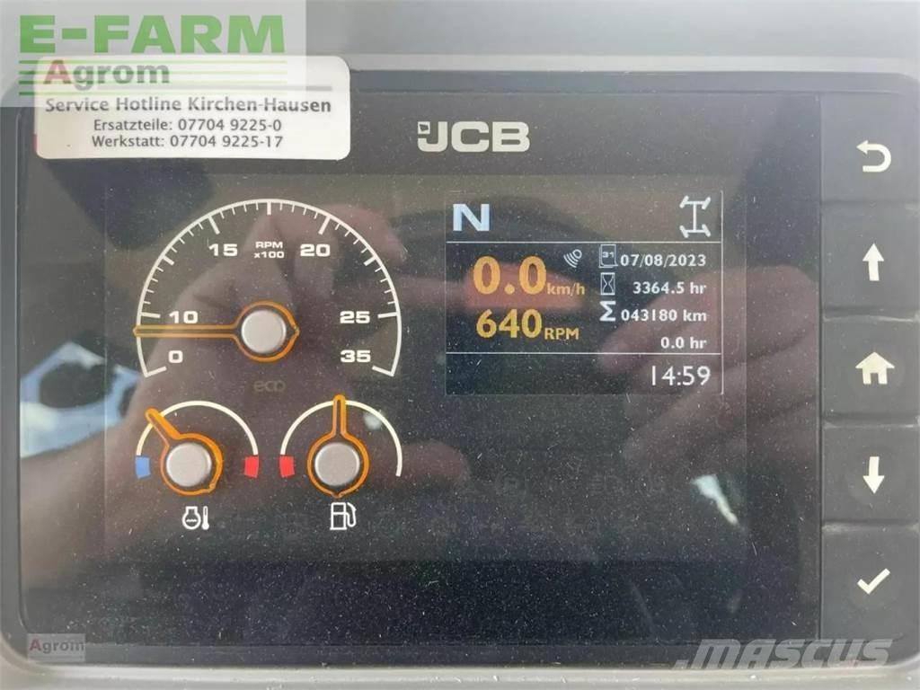 JCB fastrac 4220 Traktorok