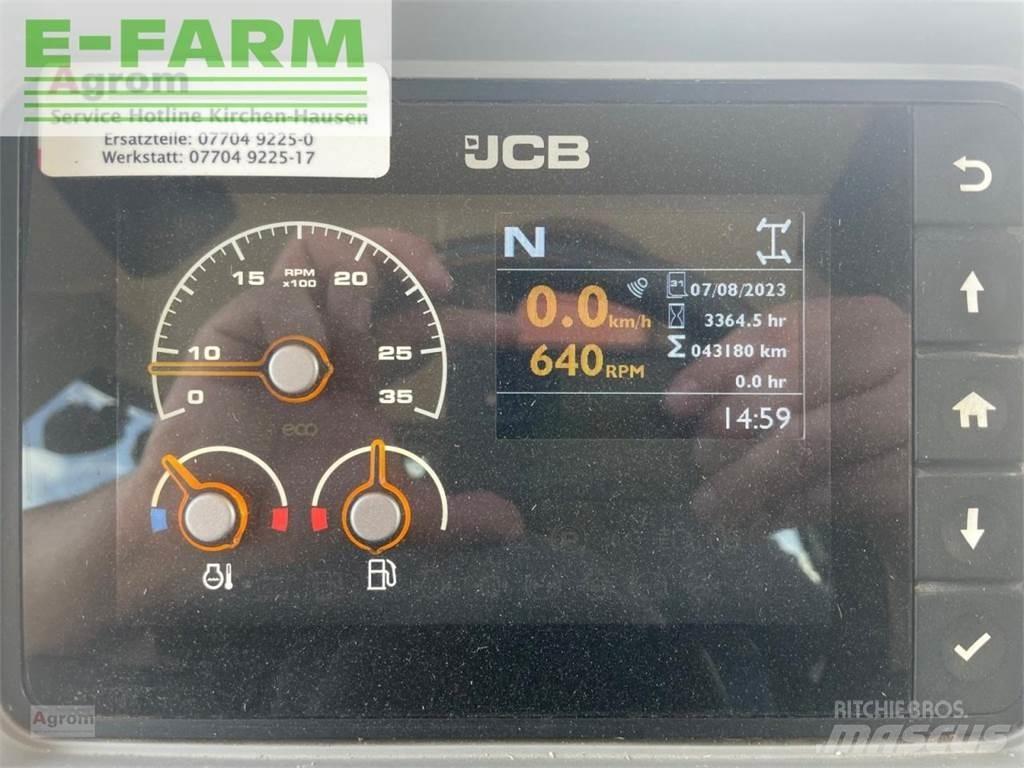 JCB fastrac 4220 Traktorok