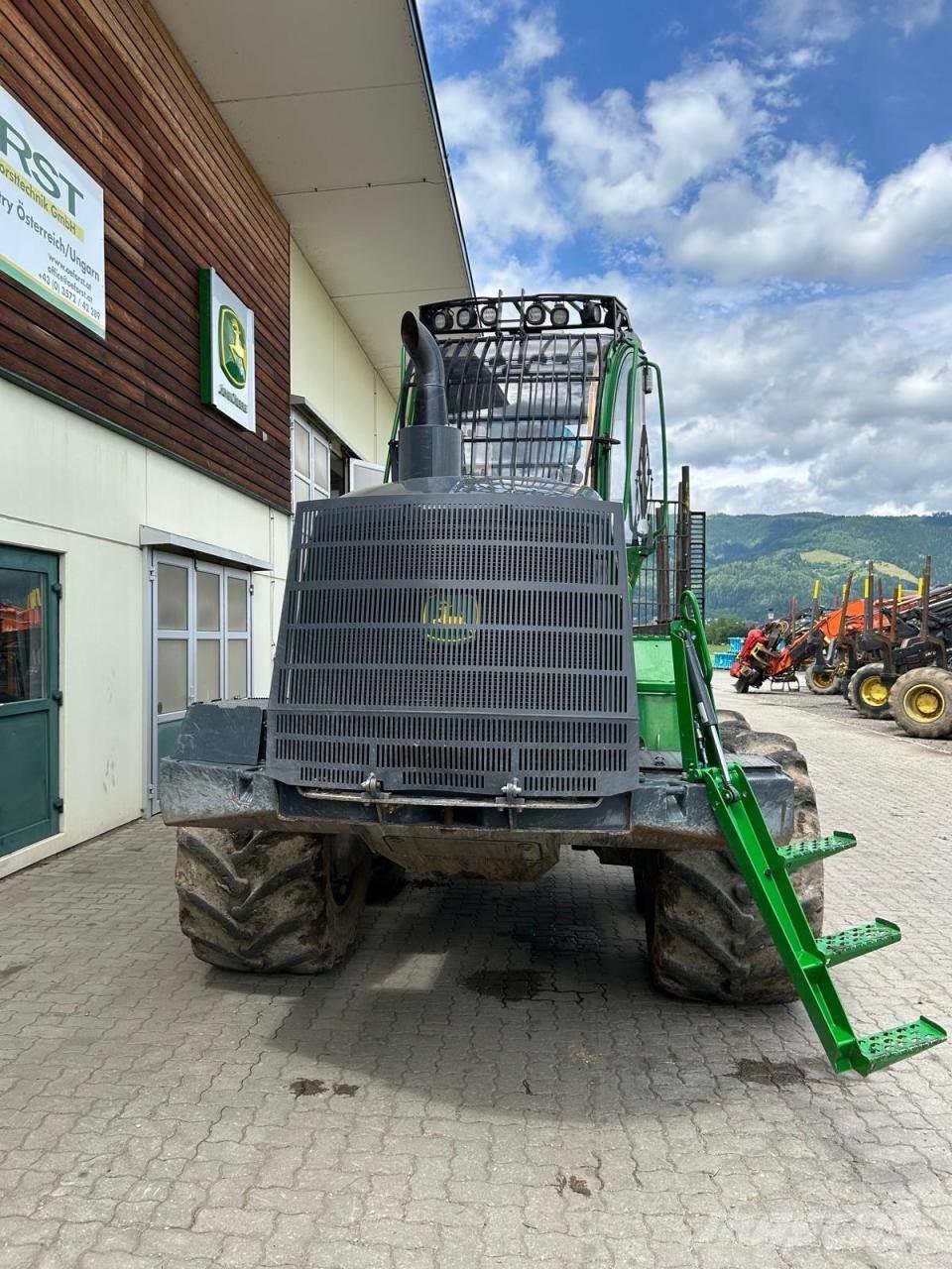 John Deere 1510 G Kihordók