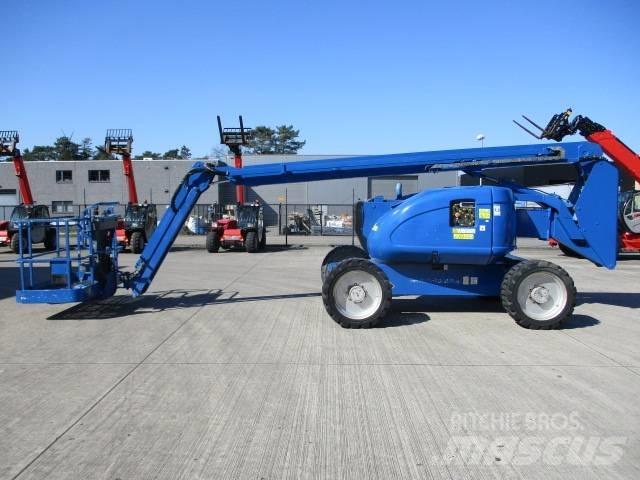 JLG 600 AJ (253) Kompakt önjáró emelők
