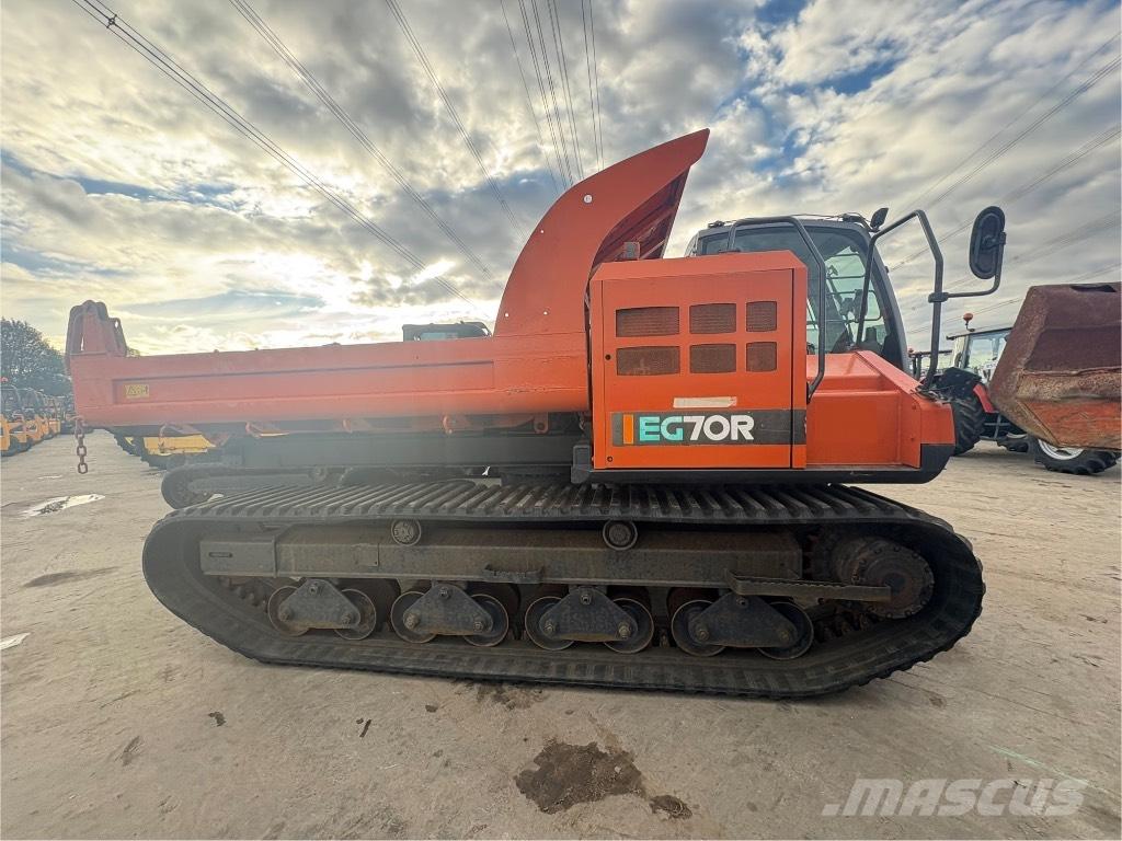 Hitachi EG 70 R Lánctalpas dömperek