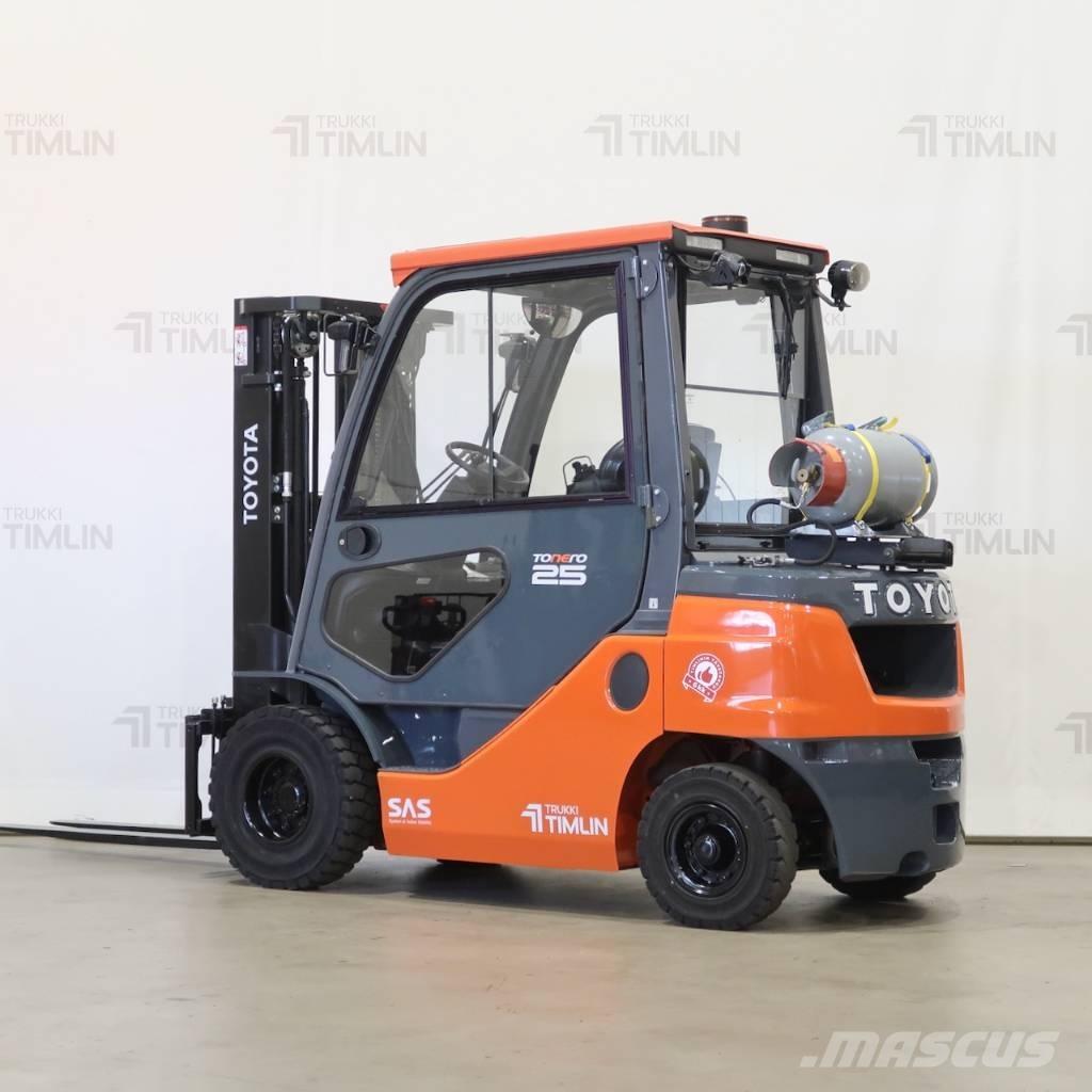 Toyota 02-8FGF25 Gázüzemű targoncák