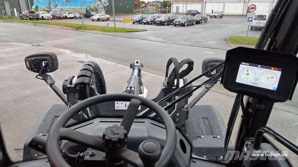 Bobcat L 85 Gumikerekes homlokrakodók