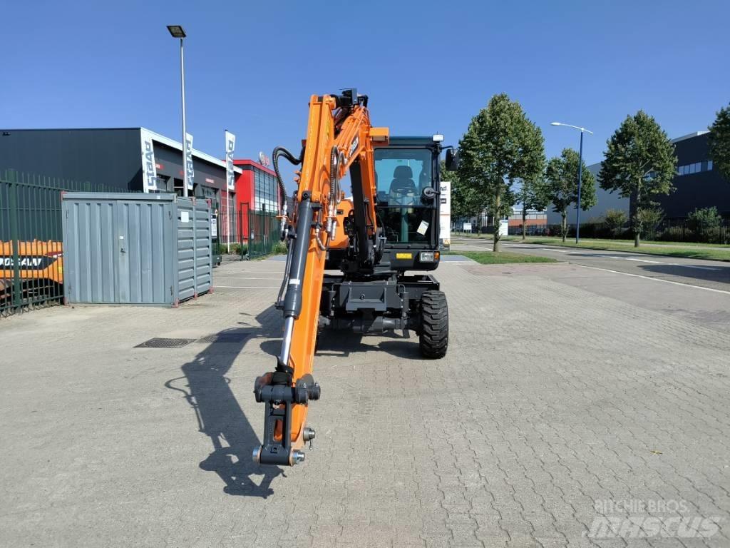 Develon DX57W-7 Mini kotrók < 7t
