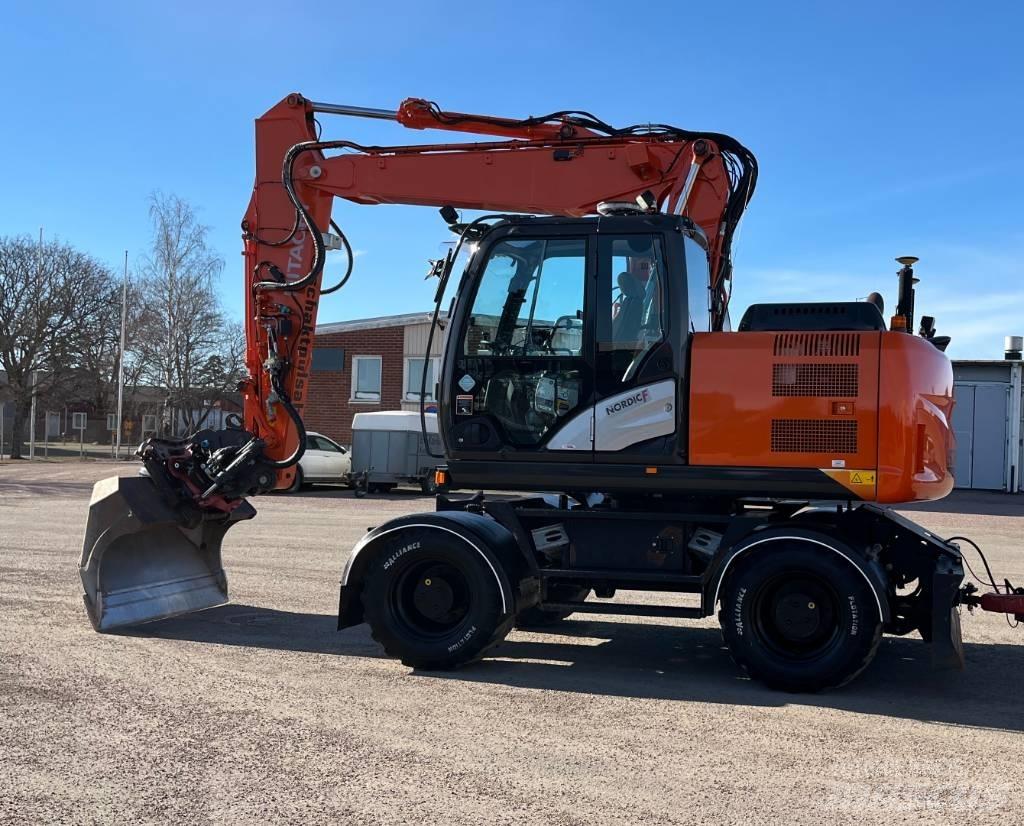 Hitachi ZX 140 W-5 Gumikerekes kotrók