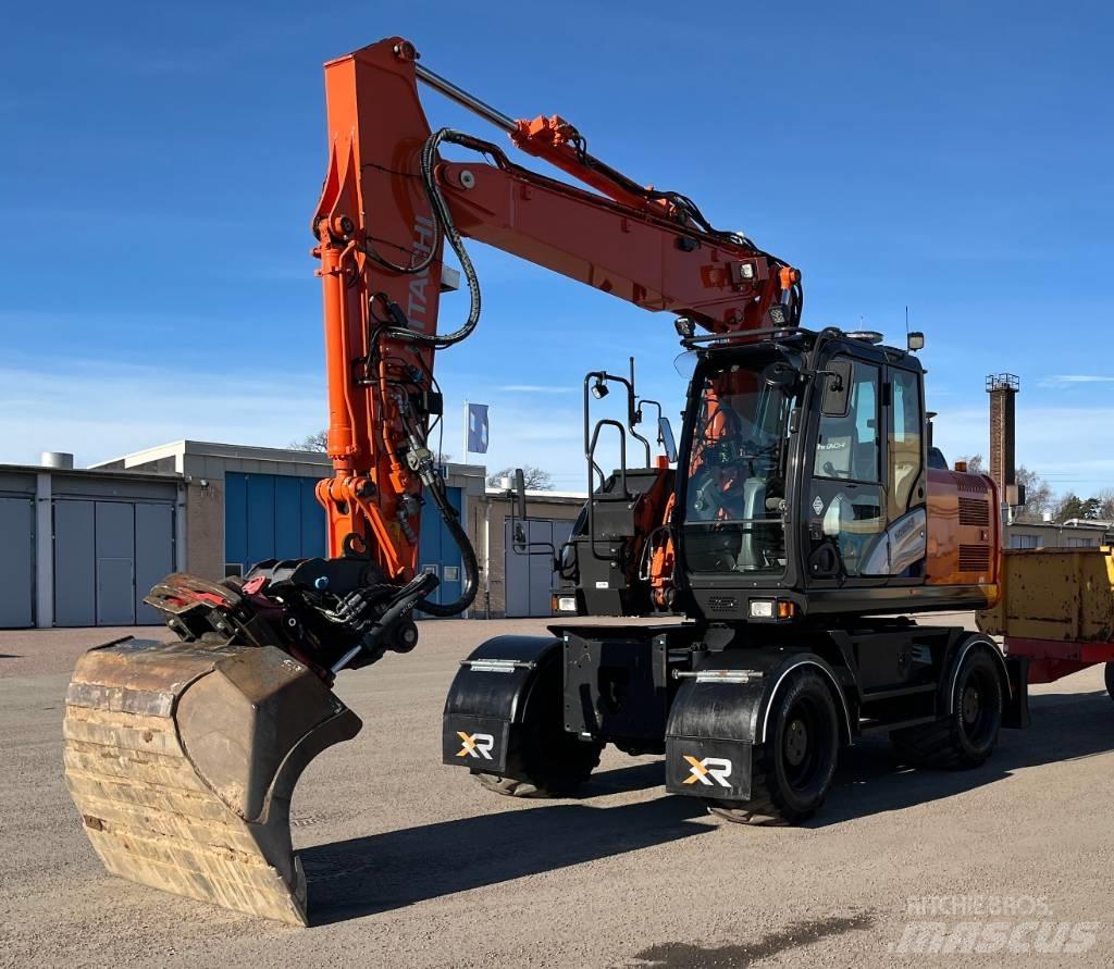 Hitachi ZX 140 W-5 Gumikerekes kotrók