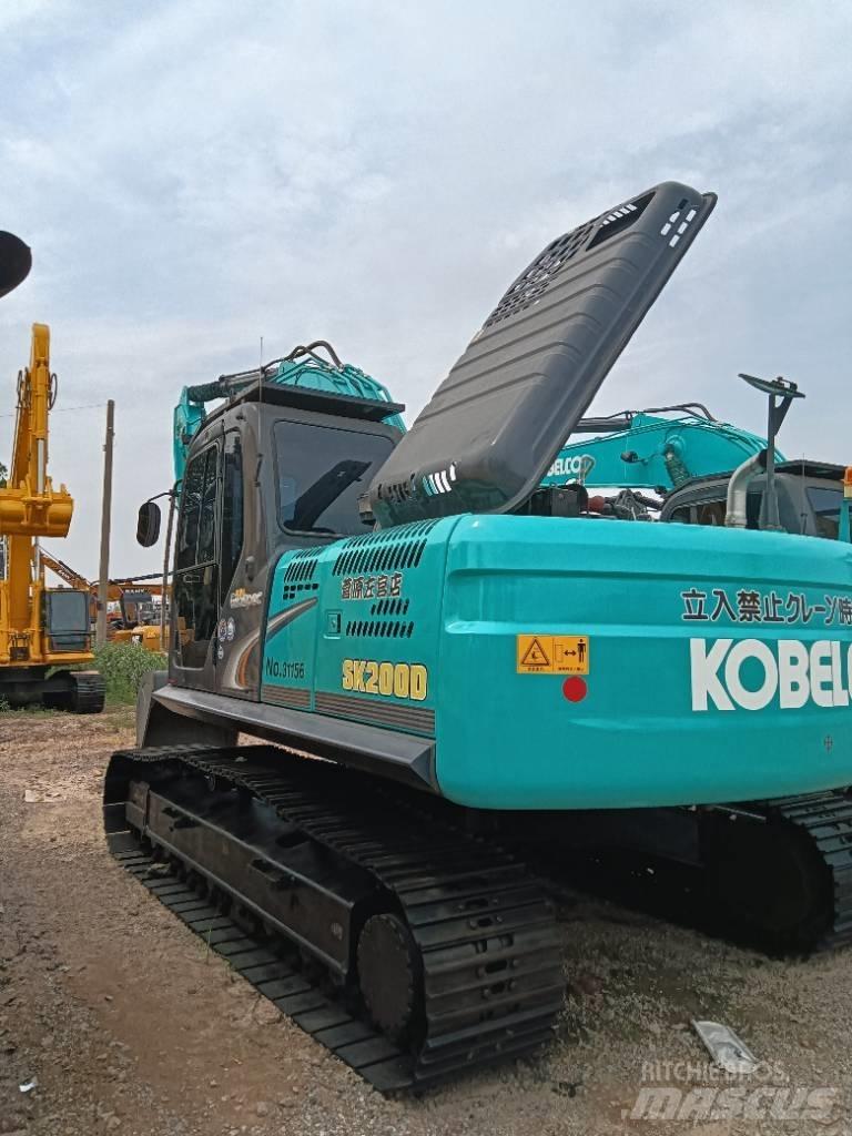 Kobelco SK 200D Közepes (midi) kotrók 7 t - 12 t
