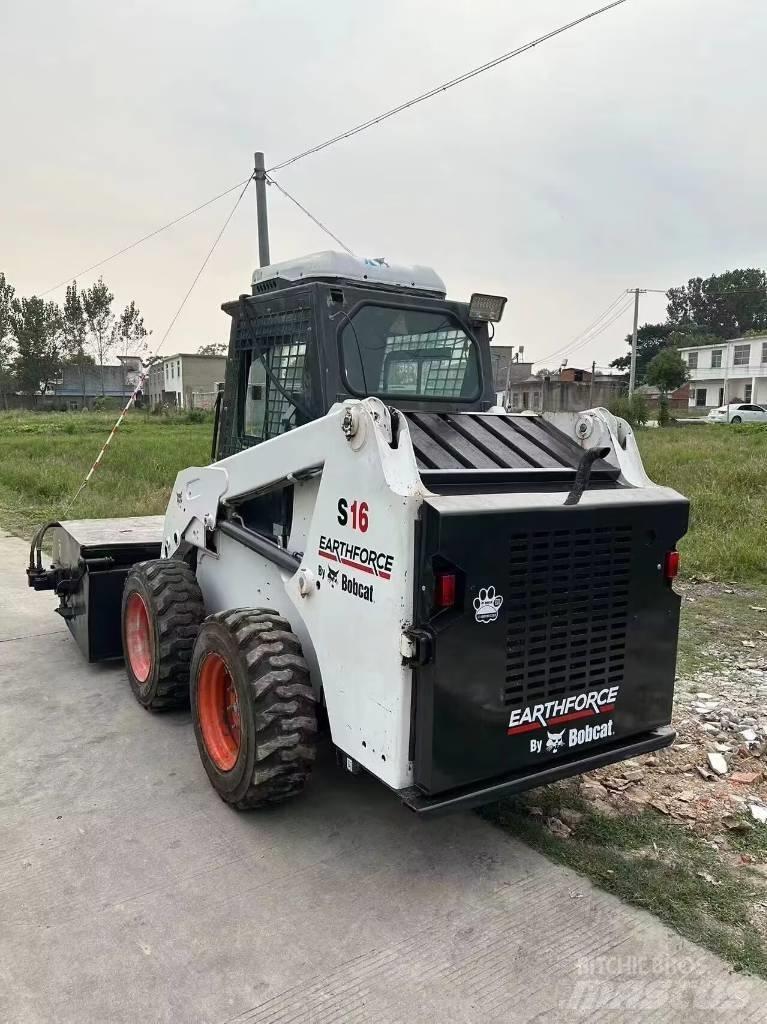 Bobcat S 16 Kompaktrakodók