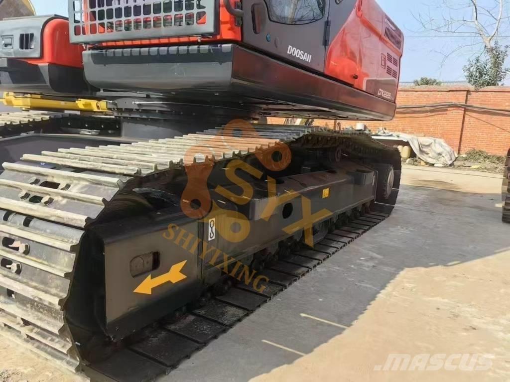 Doosan DX 225 LC Hosszú gém kotrók