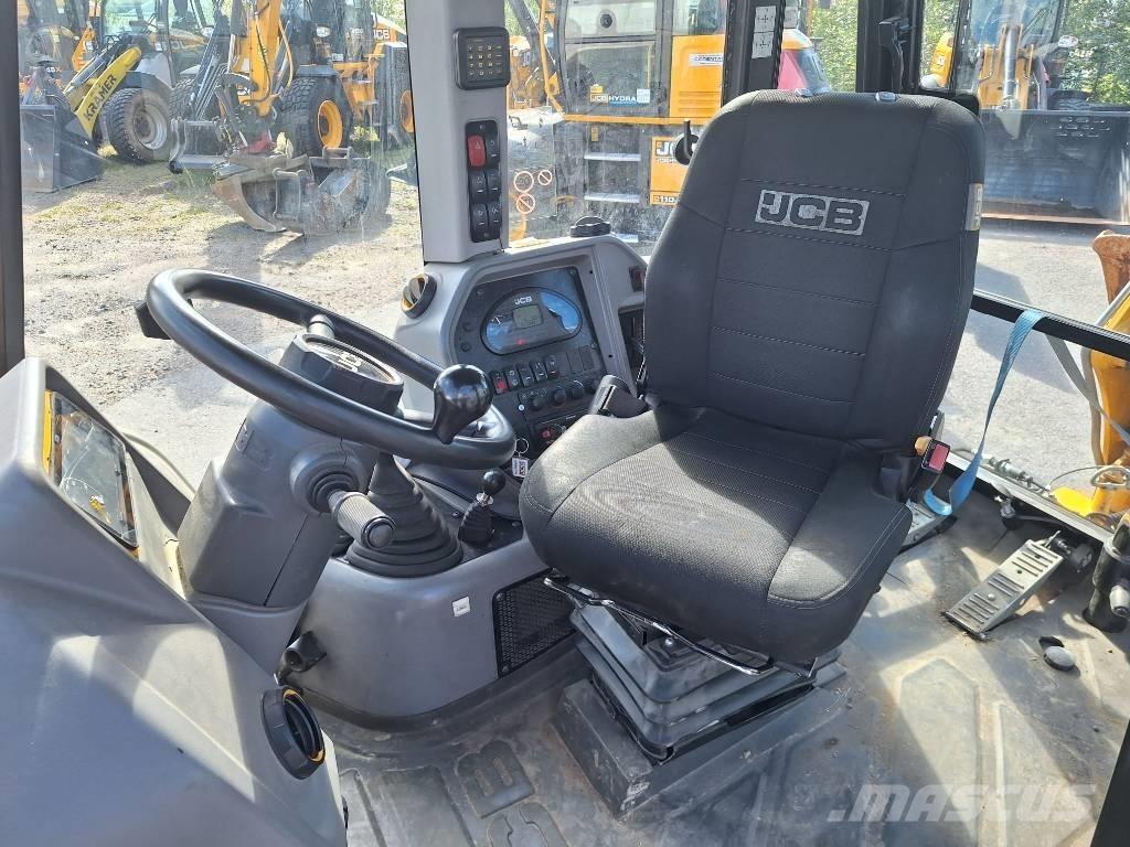 JCB 3 CXE Compact Kotrórakodók