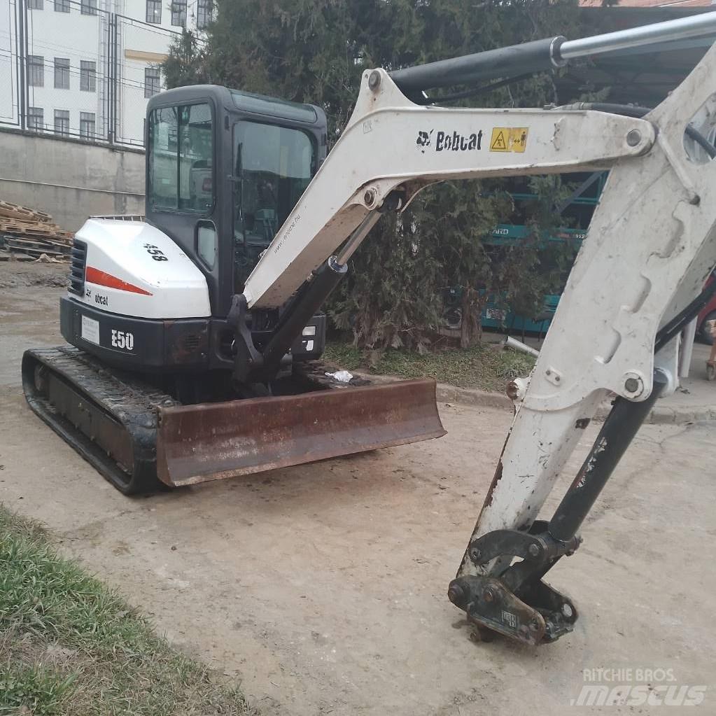 Bobcat E 50 Mini kotrók < 7t