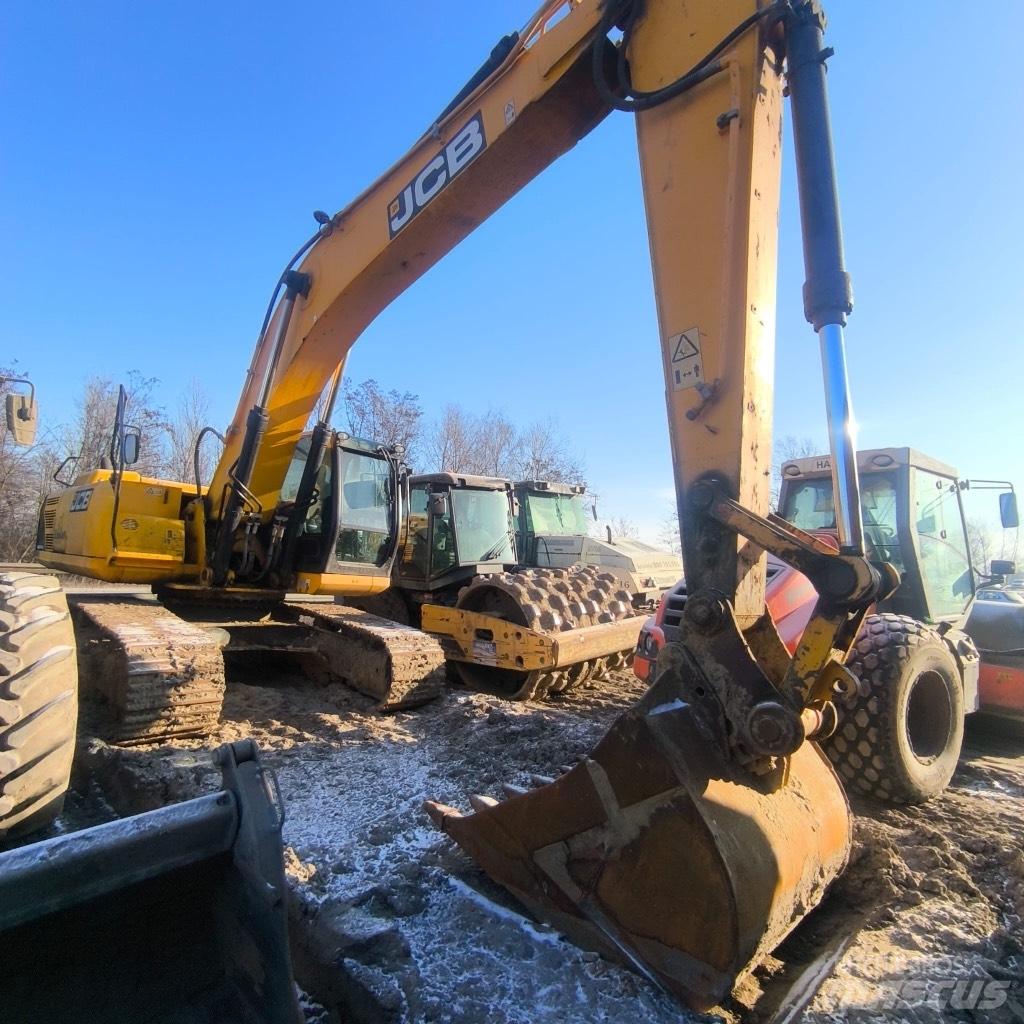 JCB JS300nc Lánctalpas kotrók
