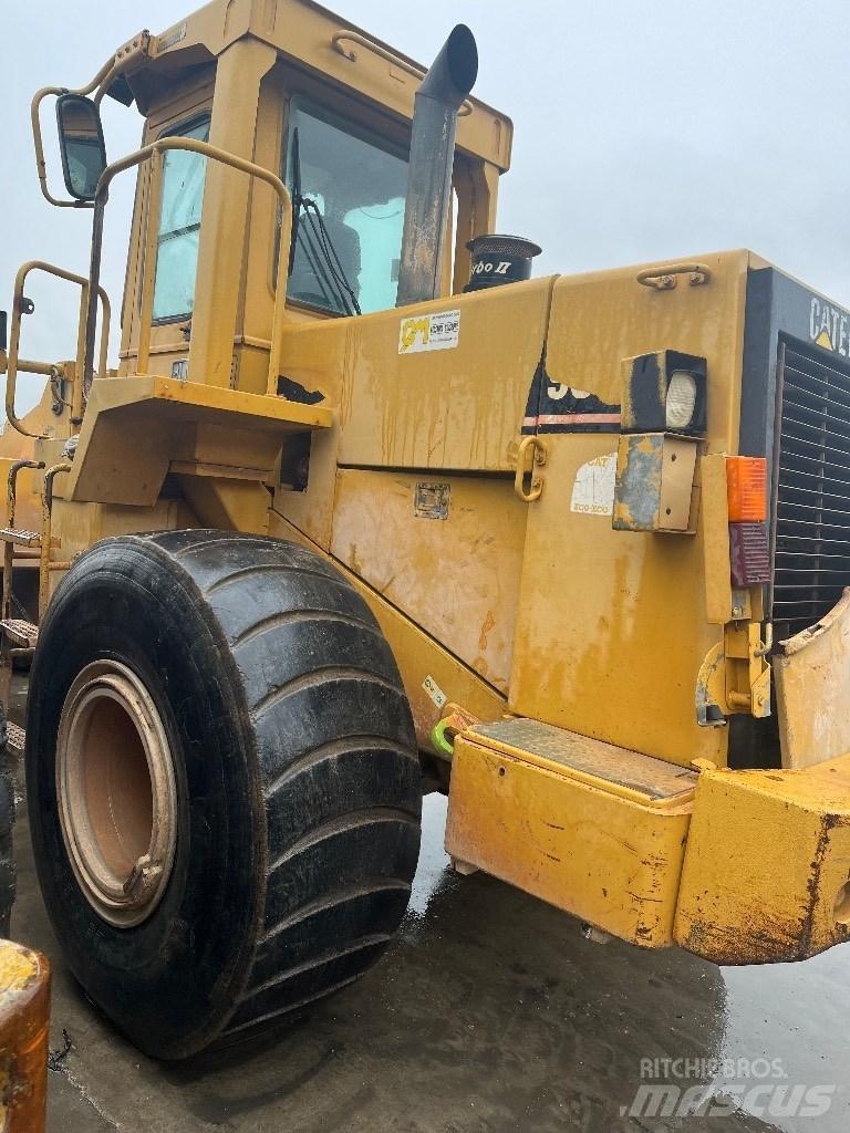 CAT 950 F Gumikerekes homlokrakodók