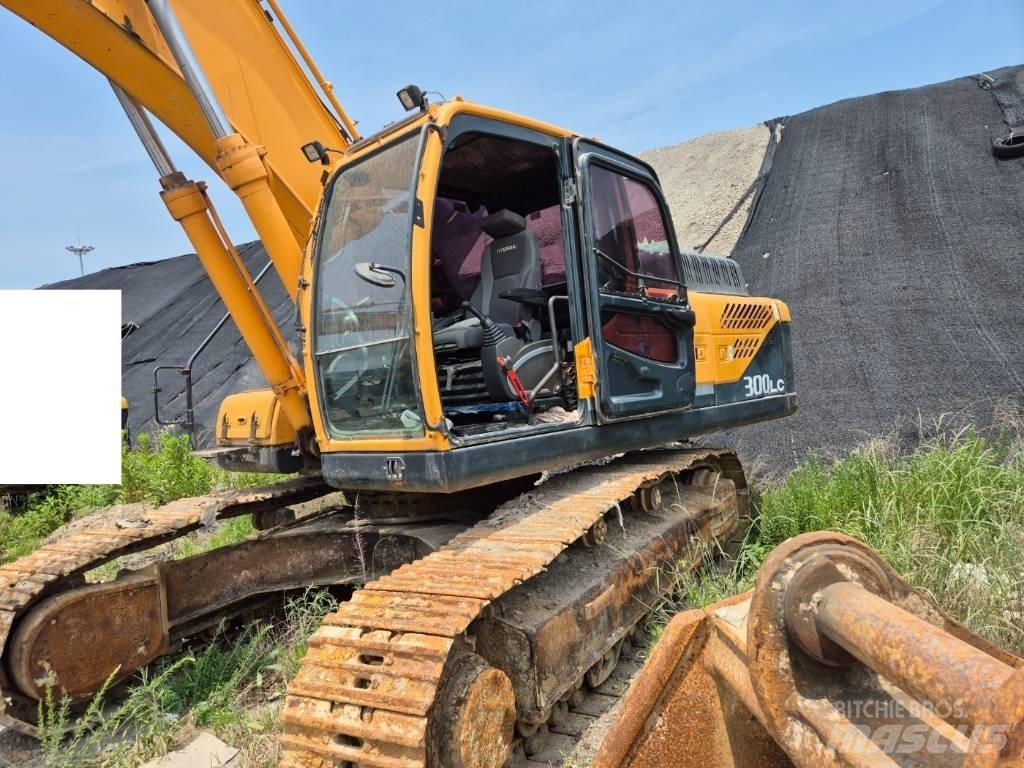Hyundai Robex 300 LC Lánctalpas kotrók