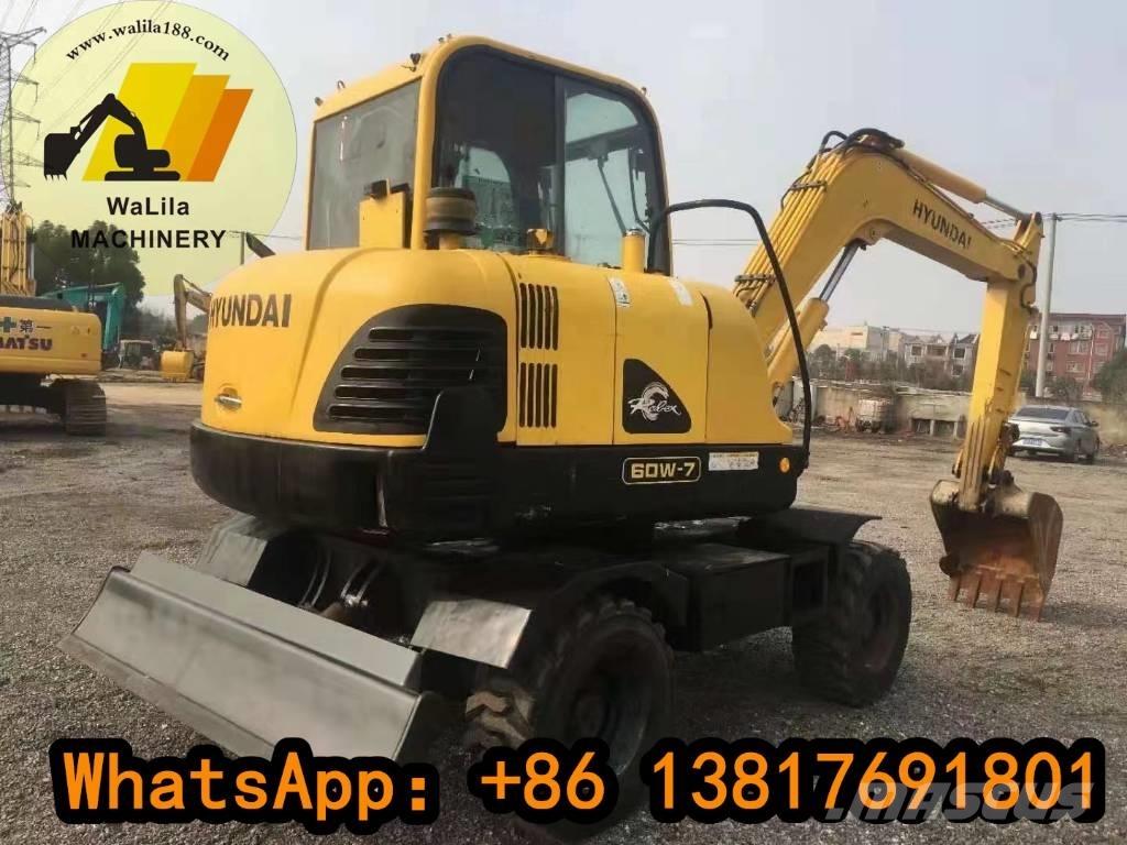 Hyundai 60 W Gumikerekes kotrók