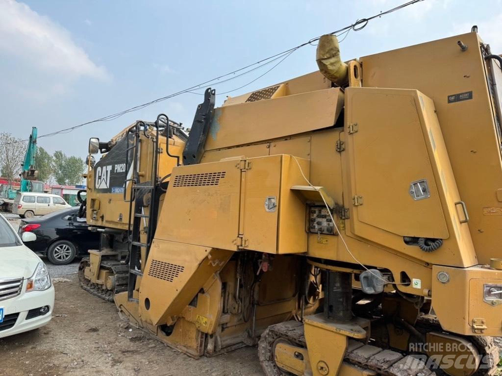 CAT PM 200 Aszfalt marók