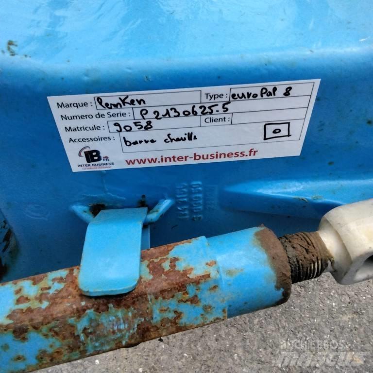Lemken EurOpal 8 Váltvaforgató ekék
