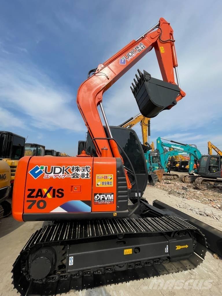 Hitachi Zaxis 70 Lánctalpas kotrók