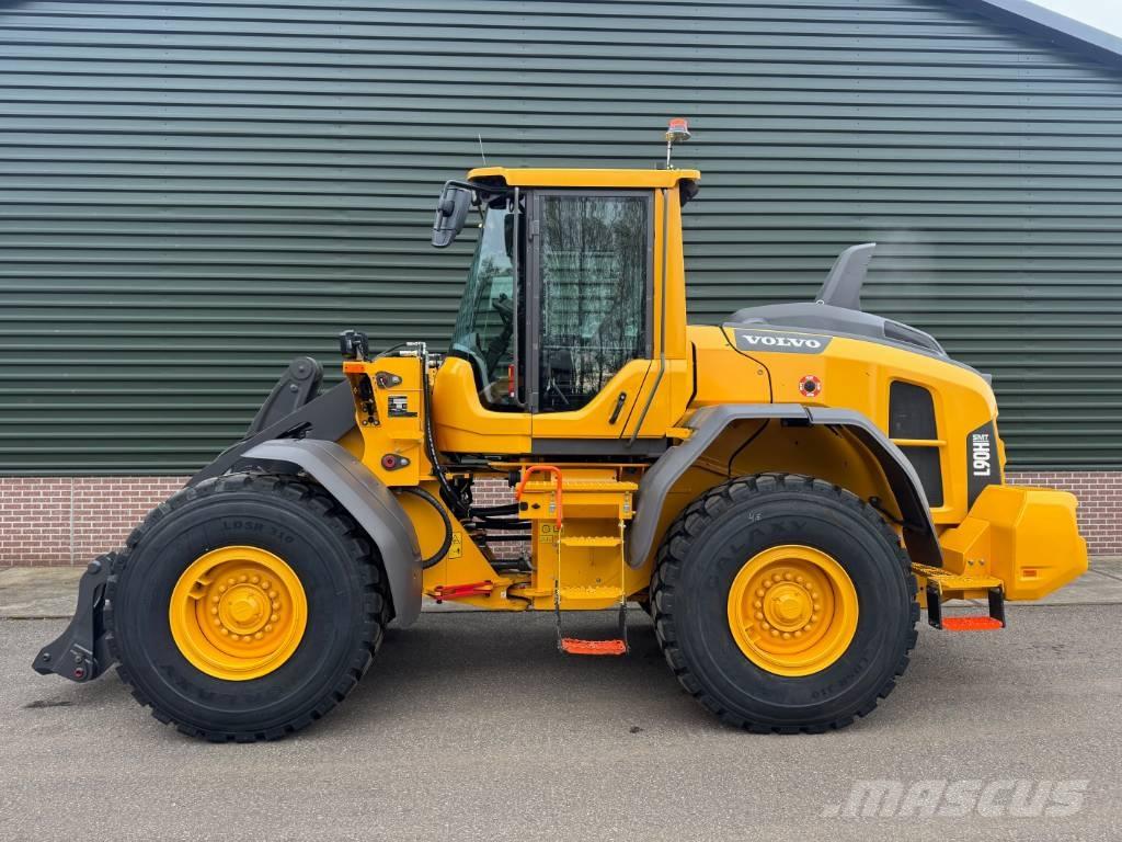 Volvo L 90 H Gumikerekes homlokrakodók