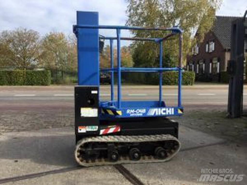 Aichi RM04B Egyéb felvonók és állványok