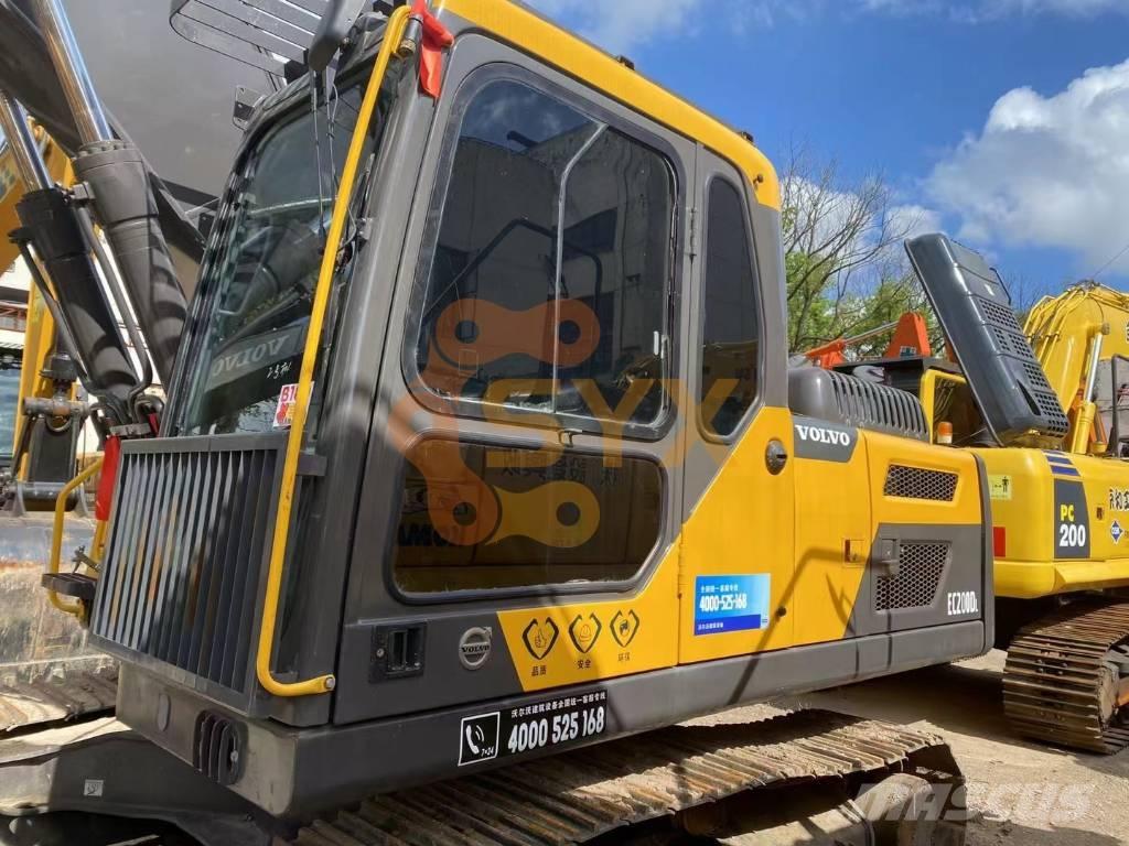 Volvo EC 200 Lánctalpas kotrók