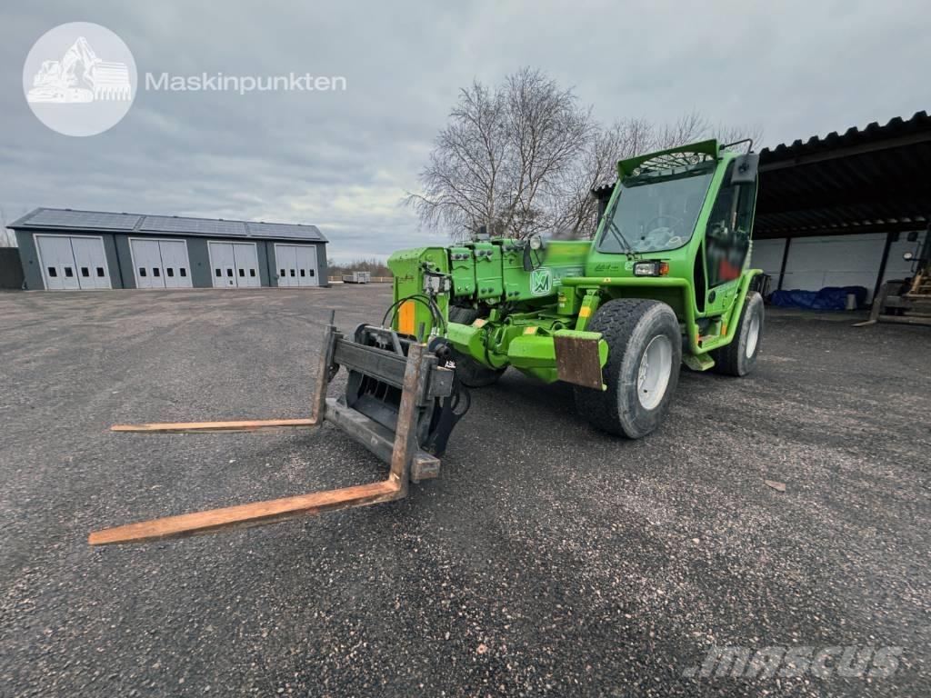 Merlo 40.17 Teleszkópos gumikerekes rakodók