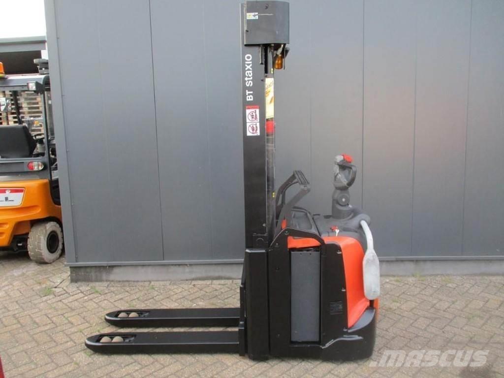 BT SPE 140L Gyalogkíséretű targonca