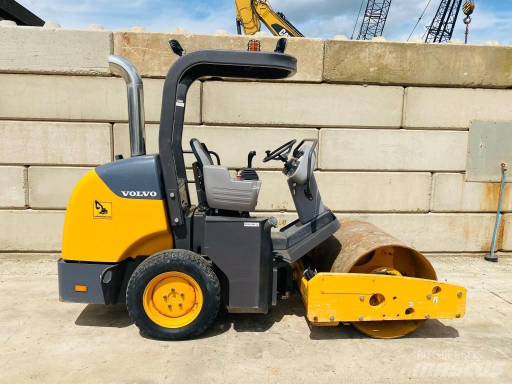 Volvo sd25 Egydobos hengerek