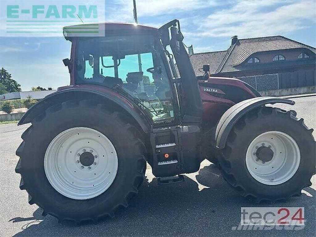 Valtra n 155 ed Traktorok