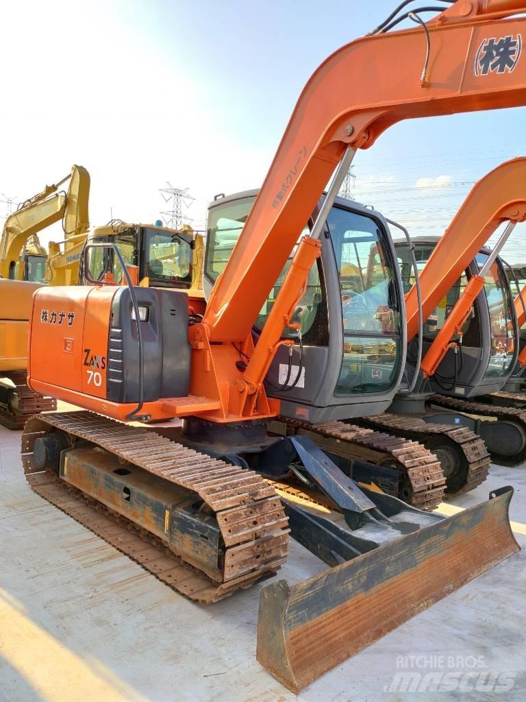 Hitachi ZX 70 LC Közepes (midi) kotrók 7 t - 12 t