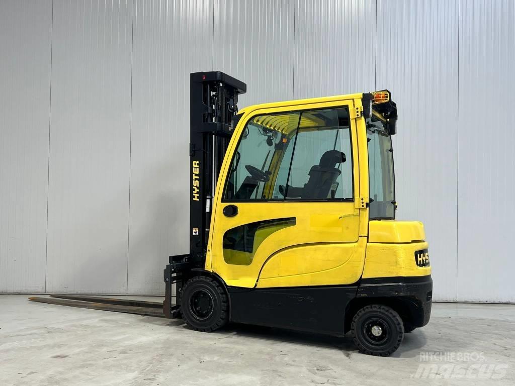 Hyster J3.5XN Elektromos targoncák