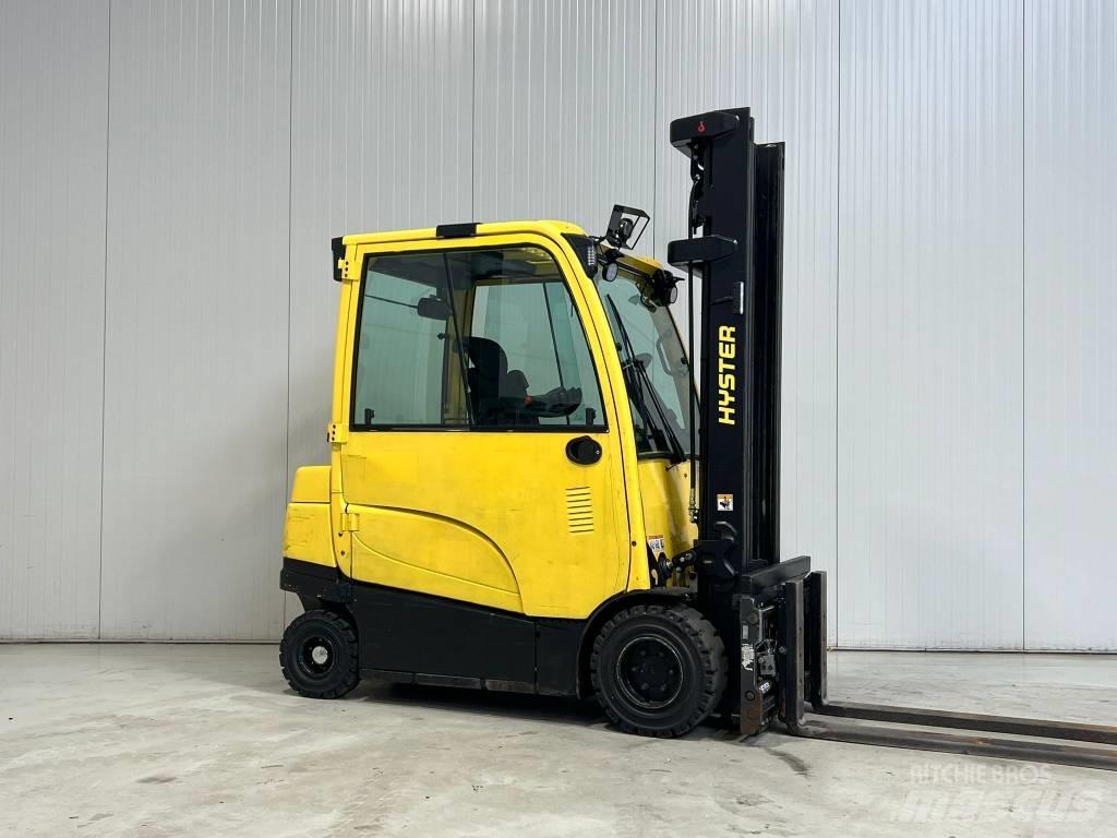 Hyster J3.5XN Elektromos targoncák
