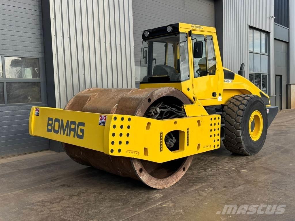 Bomag BW226 Egydobos hengerek