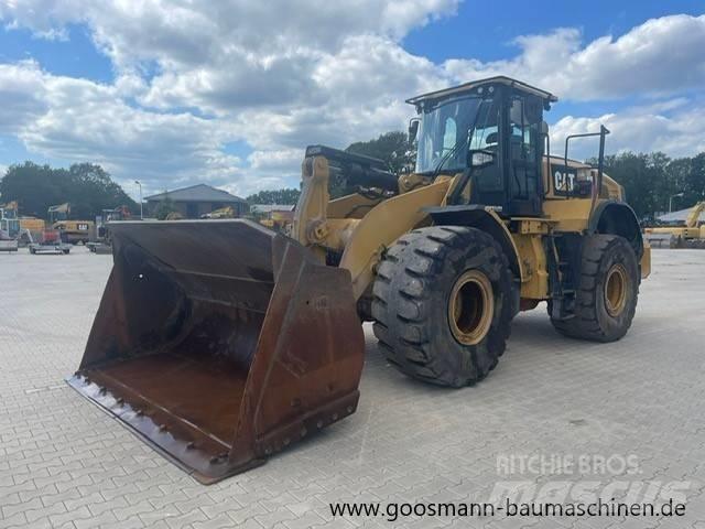 CAT 966 M Gumikerekes homlokrakodók