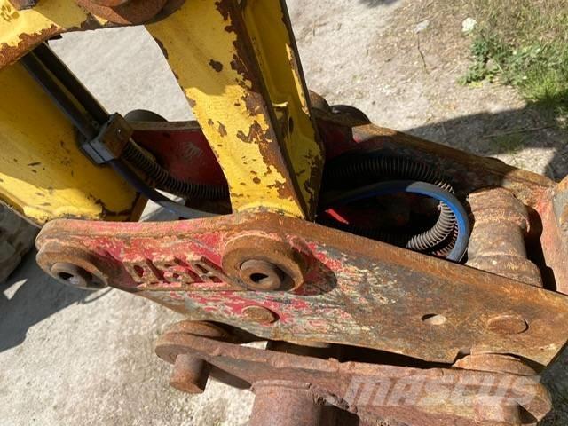 New Holland E 50.2 C Mini kotrók < 7t