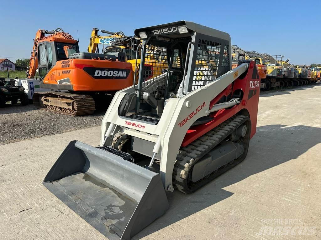 Takeuchi TL130 lánctalpas dózerek