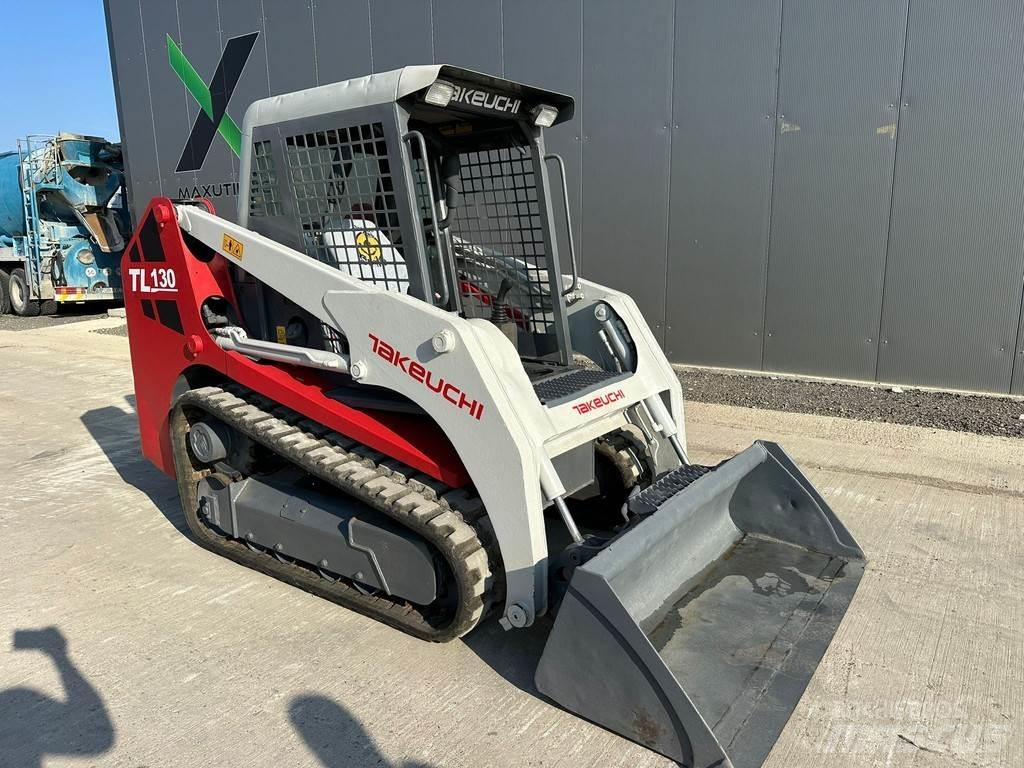Takeuchi TL130 lánctalpas dózerek