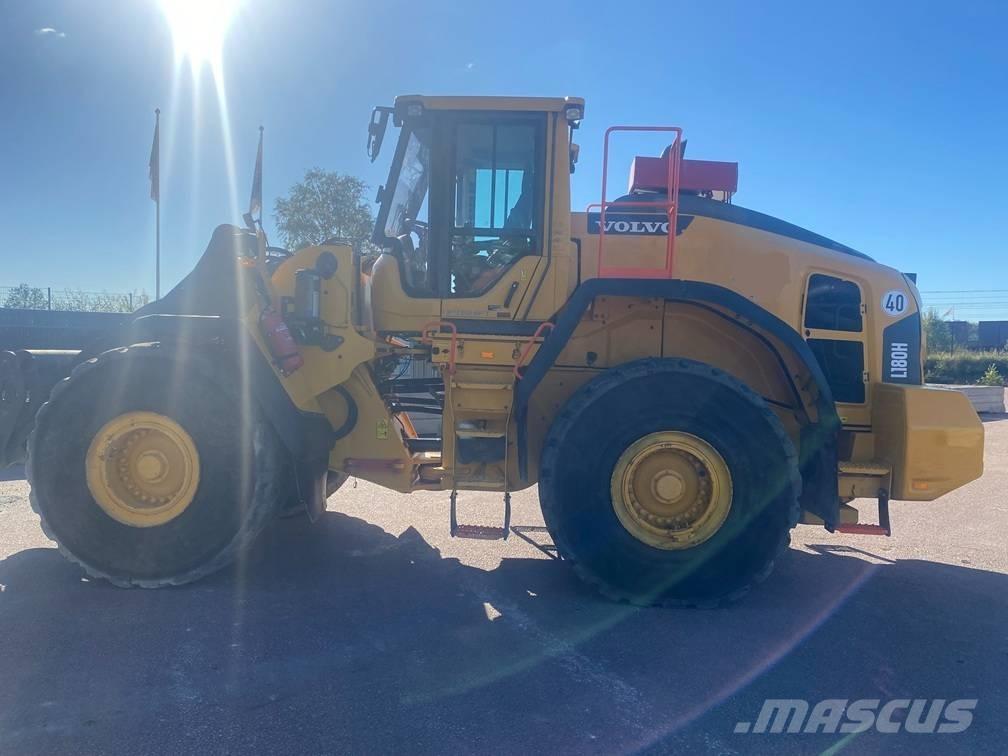 Volvo L 180 H Gumikerekes homlokrakodók