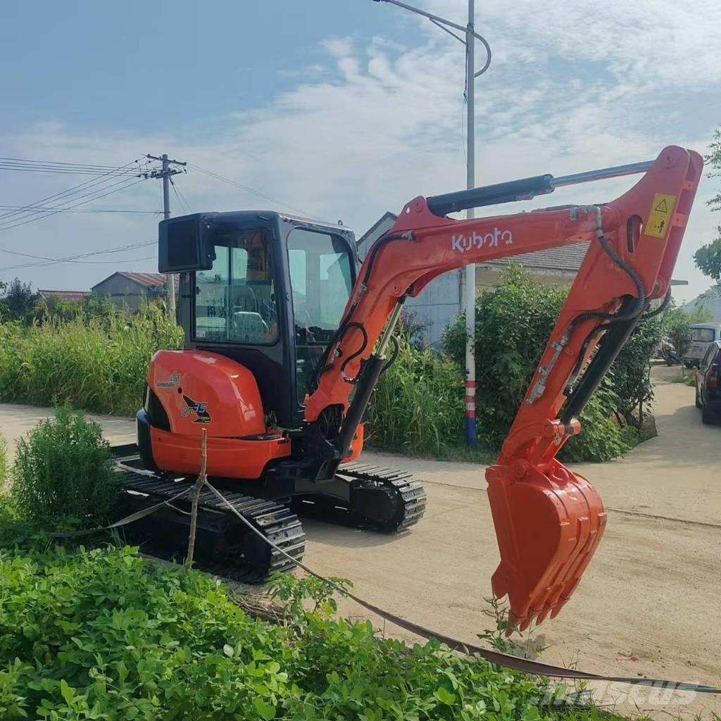 Kubota U 35 Mini kotrók < 7t