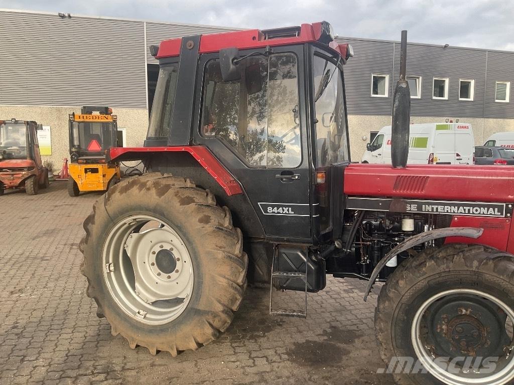 Case IH 844 xla Traktorok
