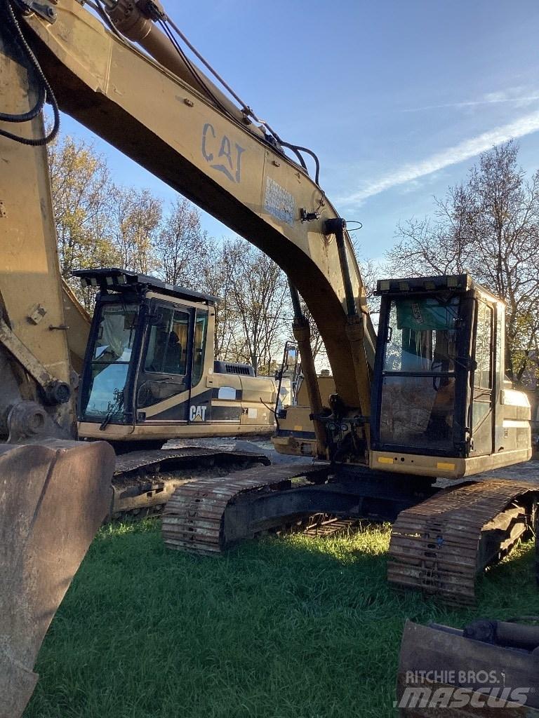 CAT 320 L Lánctalpas kotrók