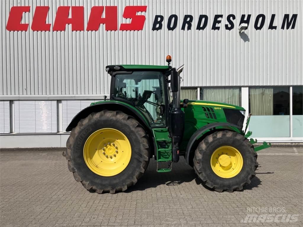 John Deere 6215 R Traktorok