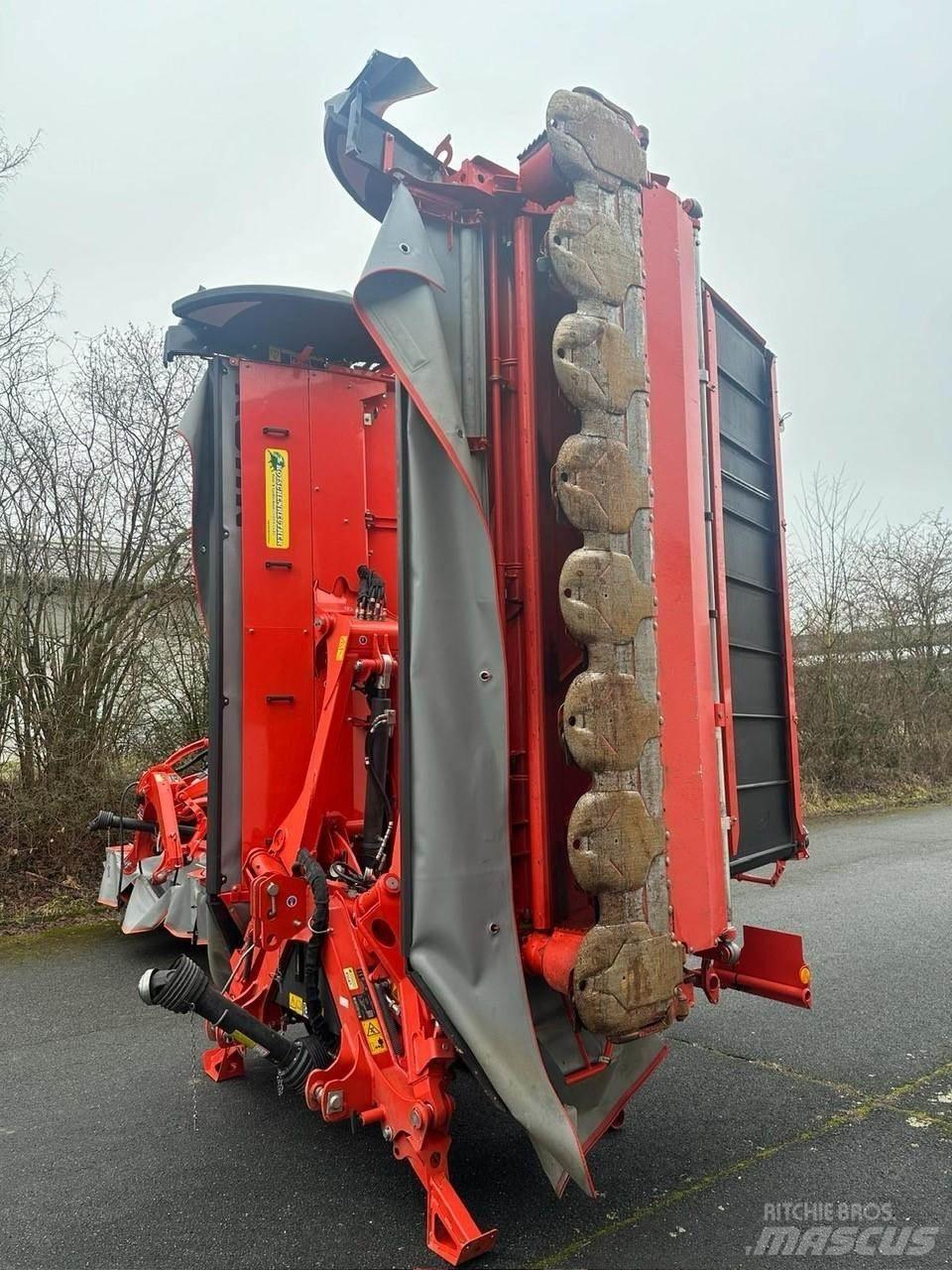 Kuhn FC 9330 D-RA Kaszák